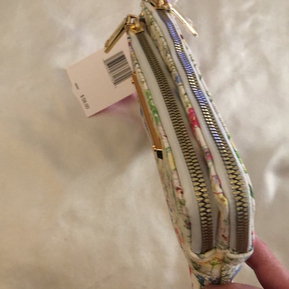 Betsey Johnson White Floral Faux Leather Double Zip Wristlet Pouch NWT - Picture 11 of 16